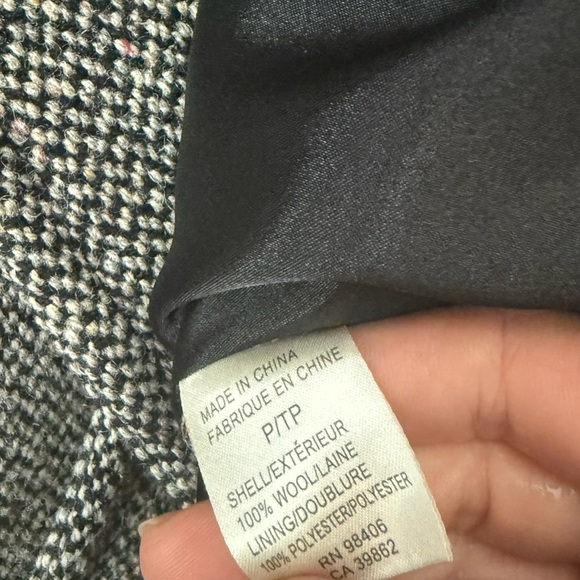 THEORY Taidra Wool Coat - Picture 2 of 6